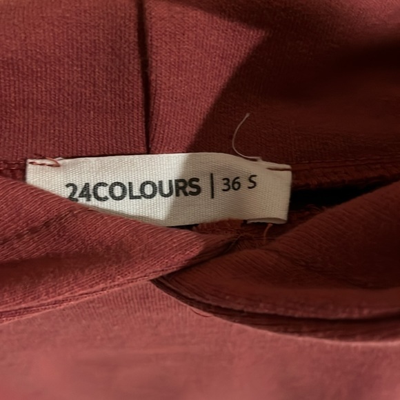 Hoodie - Picture 2 of 7